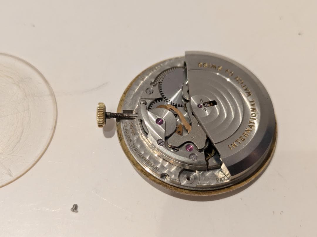 y*3様 IWC 自動巻き ムーブメント Cal.853/1524717 風防有