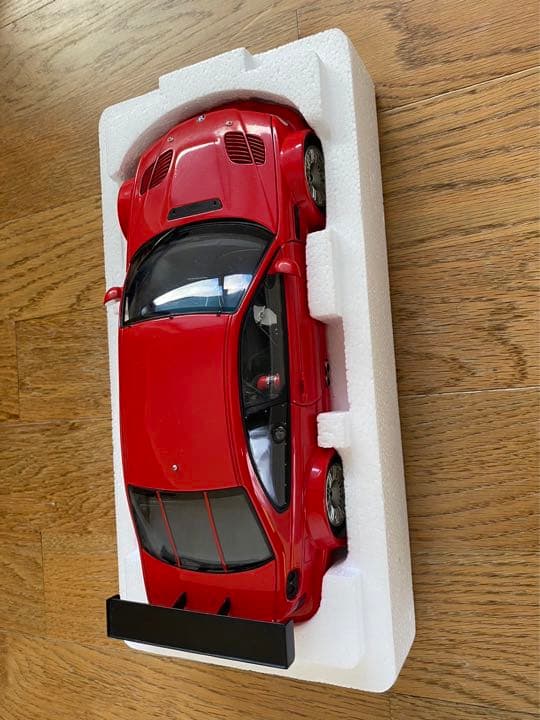 BMW M3 GTR 1/18 ミニチャンプス