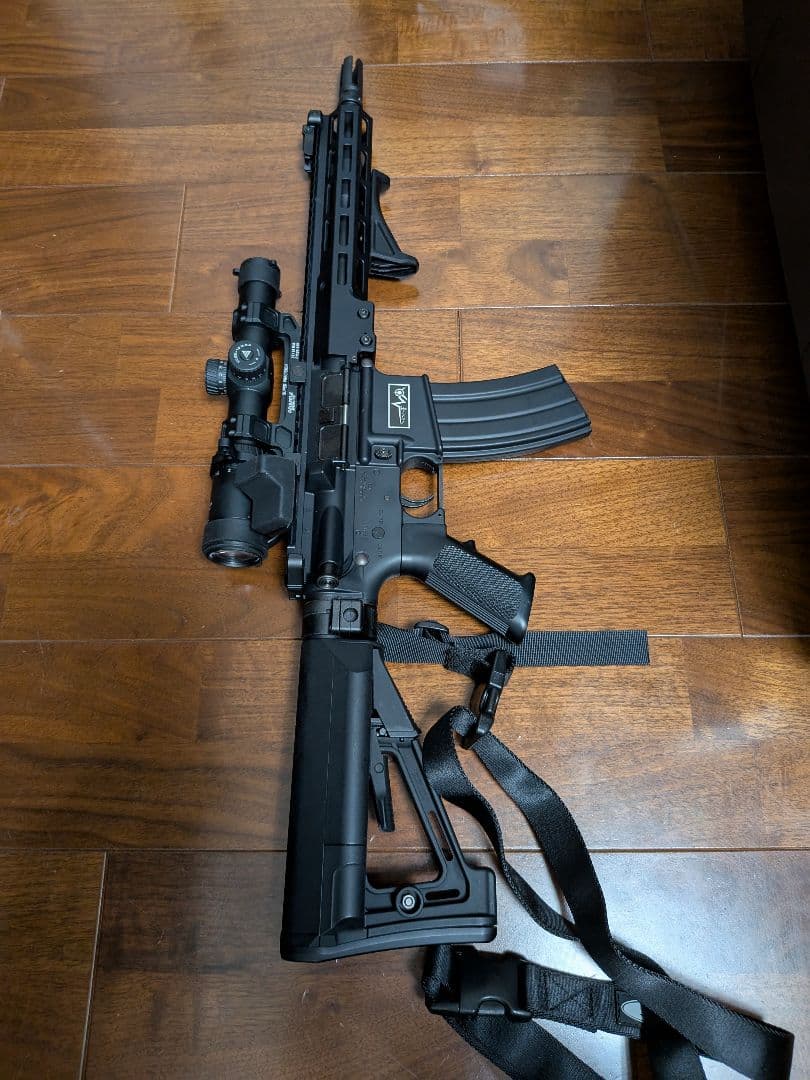 東京マルイ　次世代電動ガン箱付き美品　オマケ付き