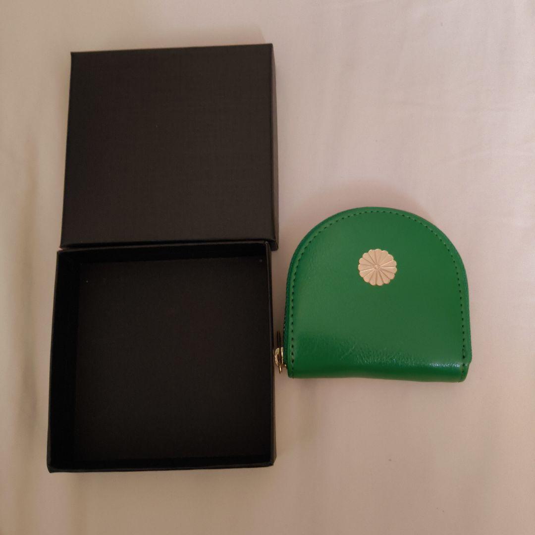 皇居　緑色　菊の紋章　小銭入れ