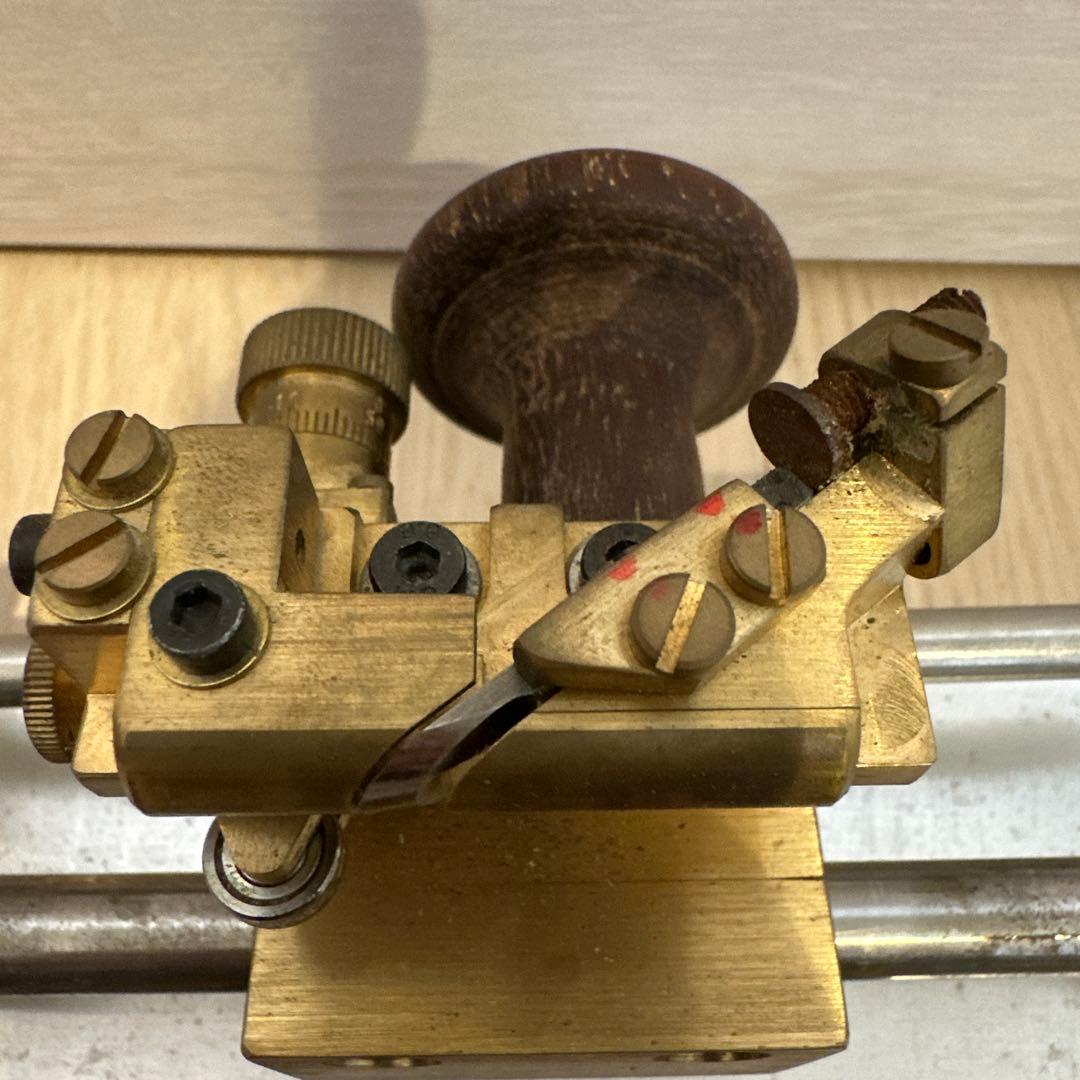 ミヒェル　オーボエ　ガウジングマシーン