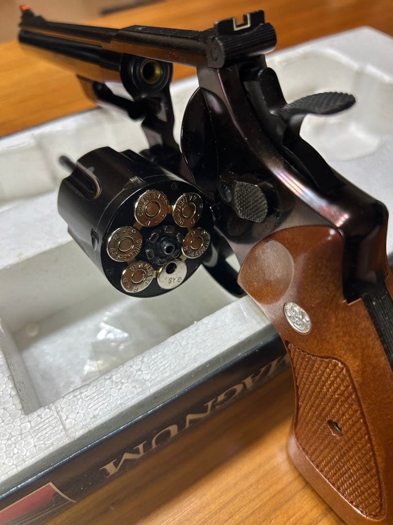 タナカ製Smith & Wesson M29 エアソフトガスガン