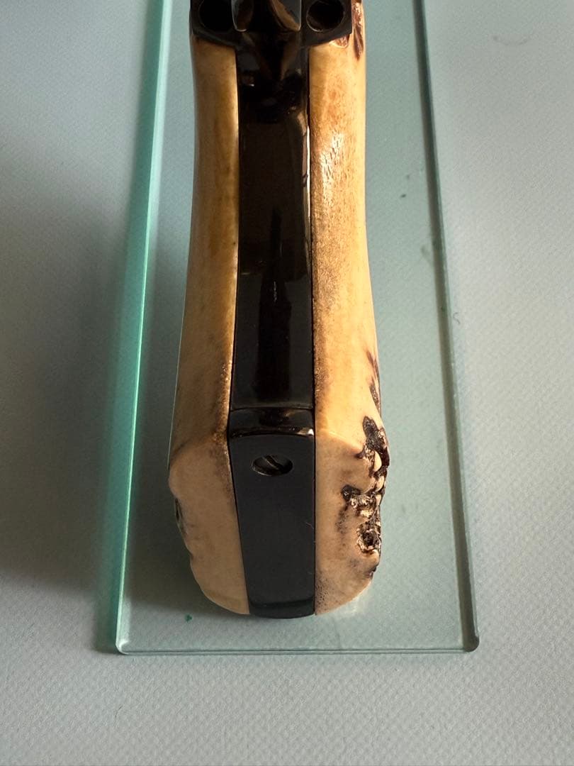 AJAX製　ハートフォードSAA 用スタックホーン（実物）グリップ