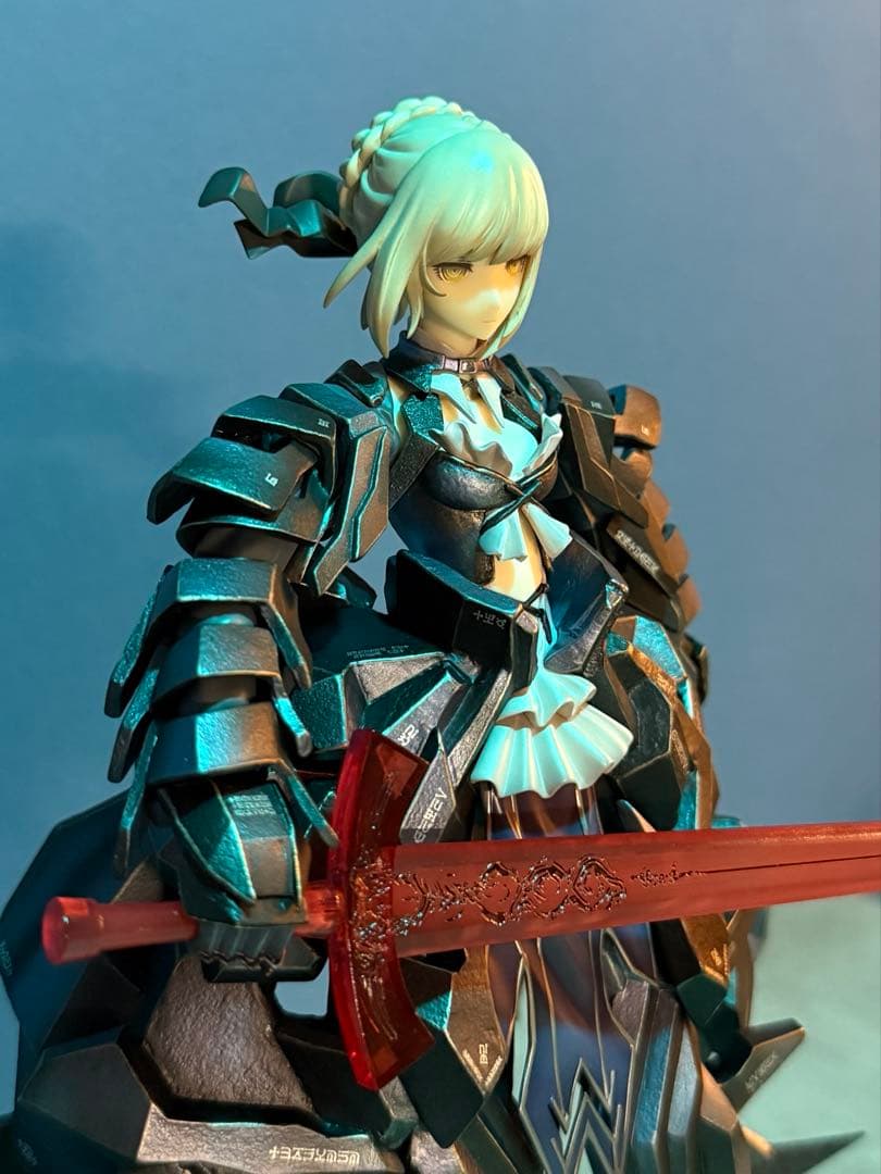 Fate/stay nightセイバーオルタ huke 1/7スケールフィギュア
