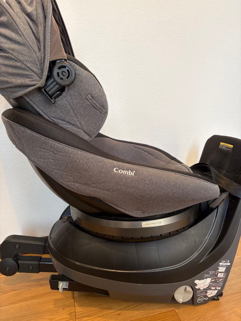 コンビ クルムーヴスマート isofixエッグショック　JJ-650