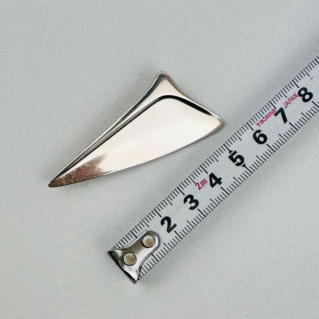 【クリーニング済】ジョージジェンセン シルバー925 三角形 ブローチ ロゴ