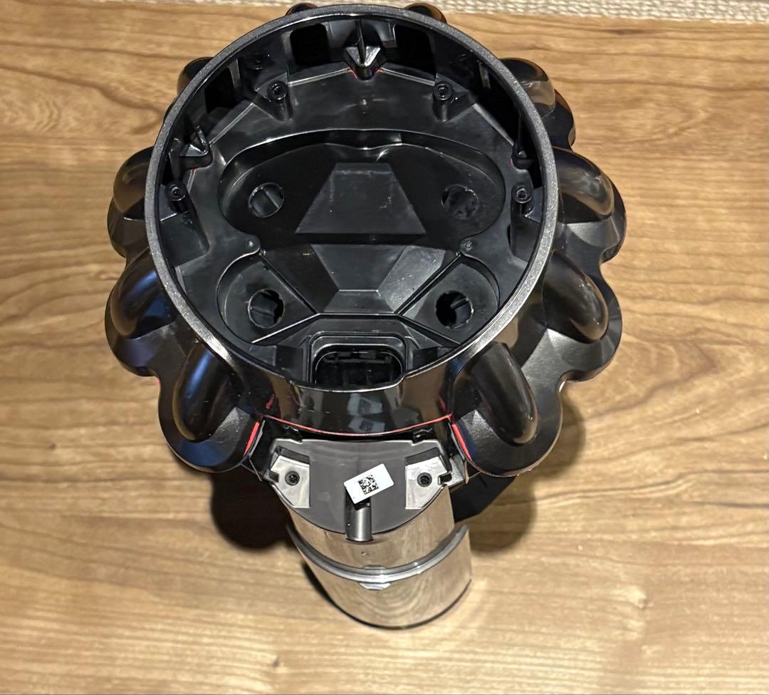 アタッチメント多数付属！細部まで洗浄済！#Dyson #V10 ハンドクリーナー