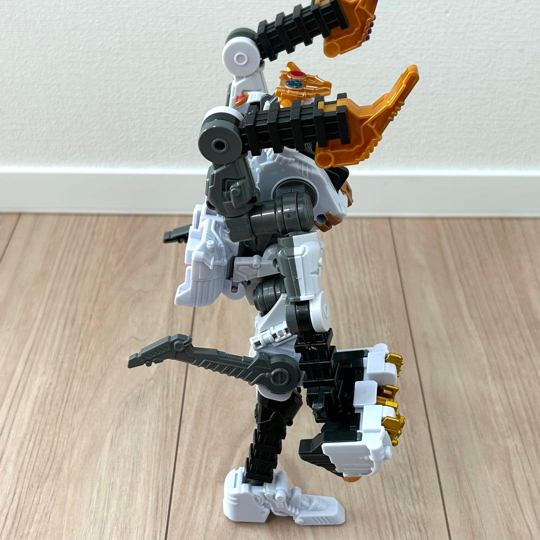 王様戦隊 DXキングオージャー タランチュラナイト　3大シュゴッド 現状品