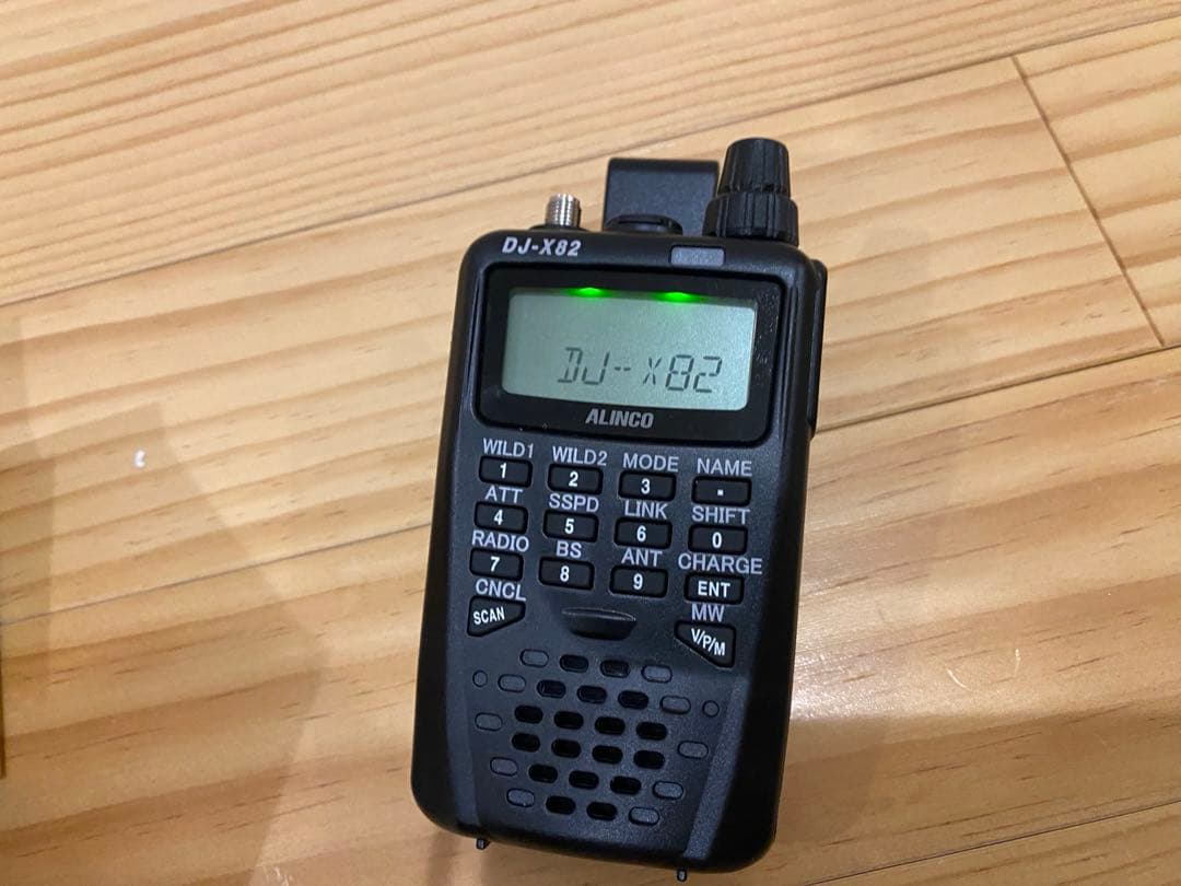 dj-x82 受信機　ALINCO 改造済み