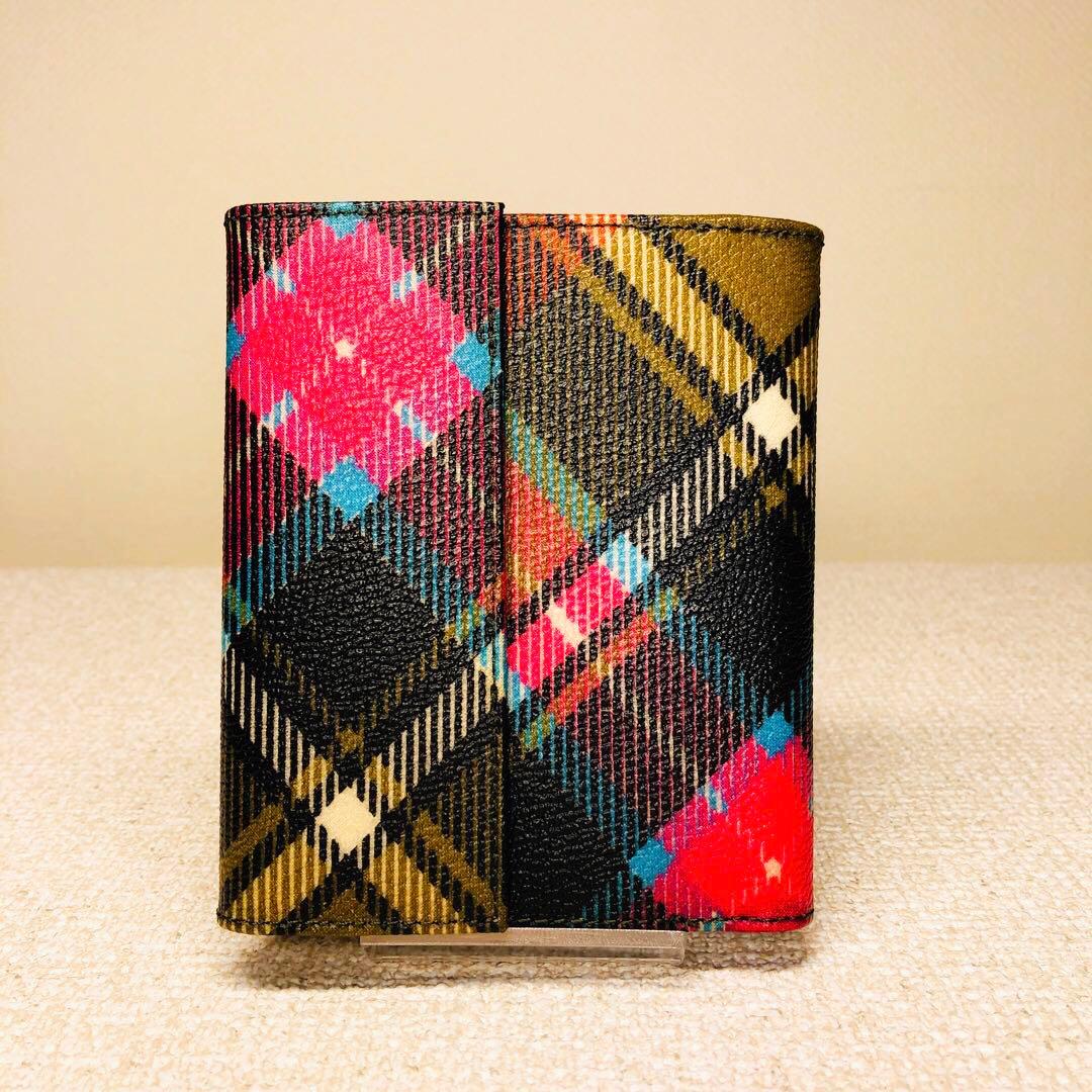 ヴィヴィアンウエストウッド　未使用　二つ折り財布　Vivienne