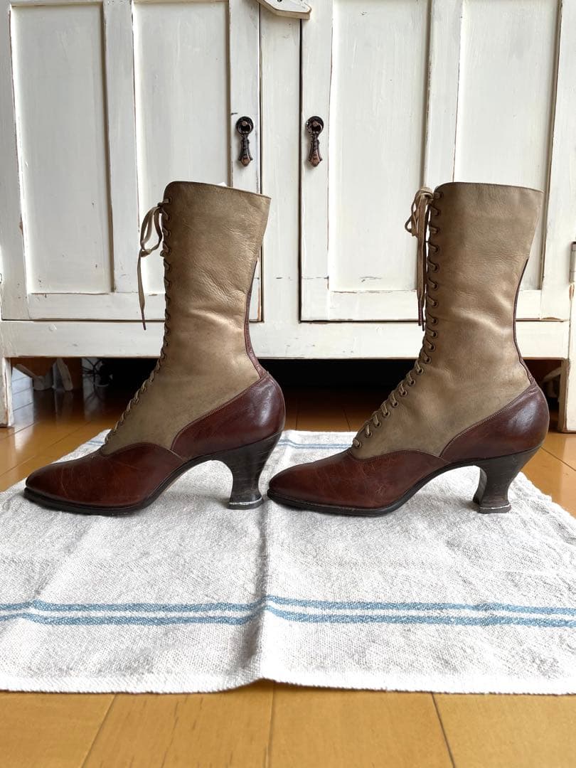 ♡アンティーク　ヴィクトリアン　フランス　レースアップブーツ　ベージュ　ブラウン