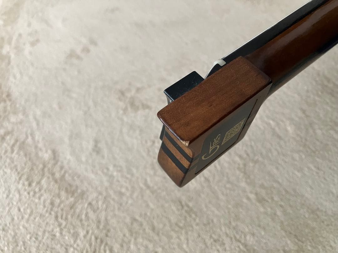 Mooer GTRS W800（Pearl White） ヘッドレスギター