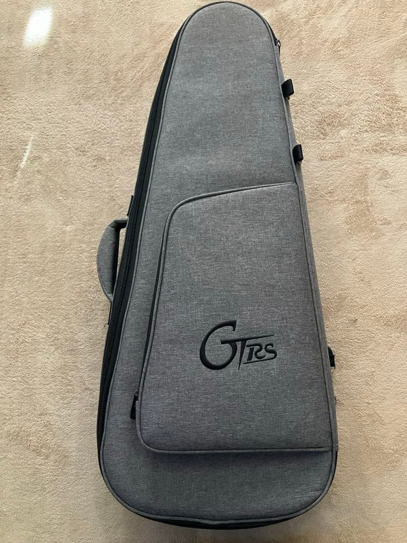 Mooer GTRS W800（Pearl White） ヘッドレスギター