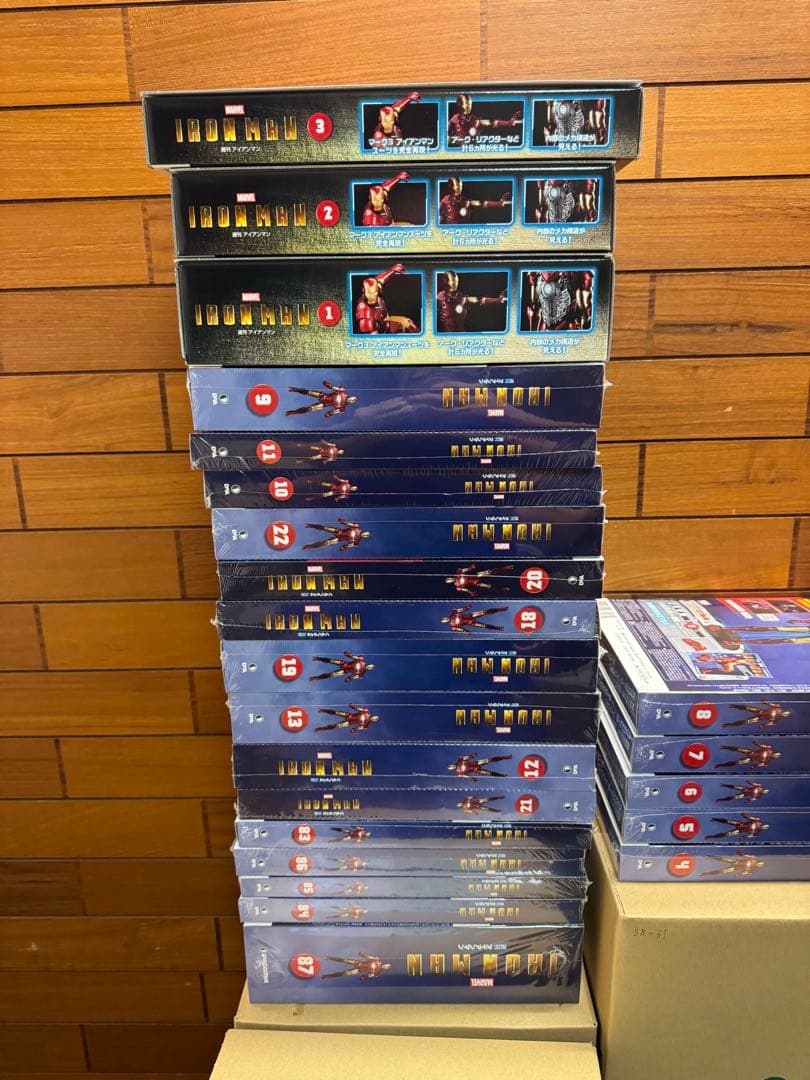 【新品未開封】デアゴスティーニ 週刊アイアンマン 全100巻　全巻