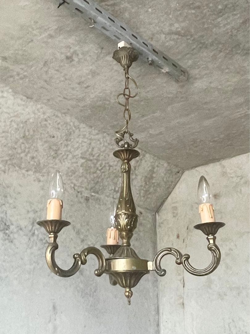 24. 超激安！フランス アンティーク シャンデリア 3灯 キャンドル ライト