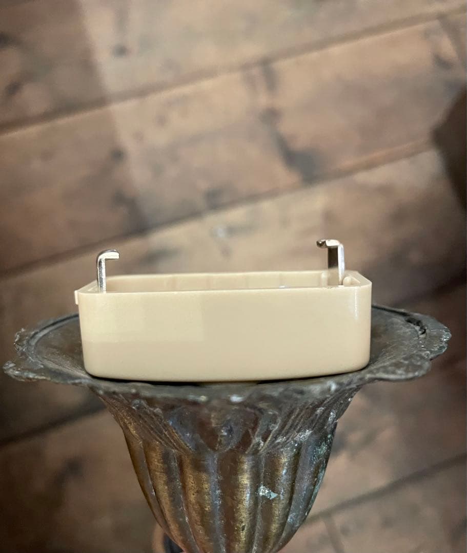 24. 超激安！フランス アンティーク シャンデリア 3灯 キャンドル ライト