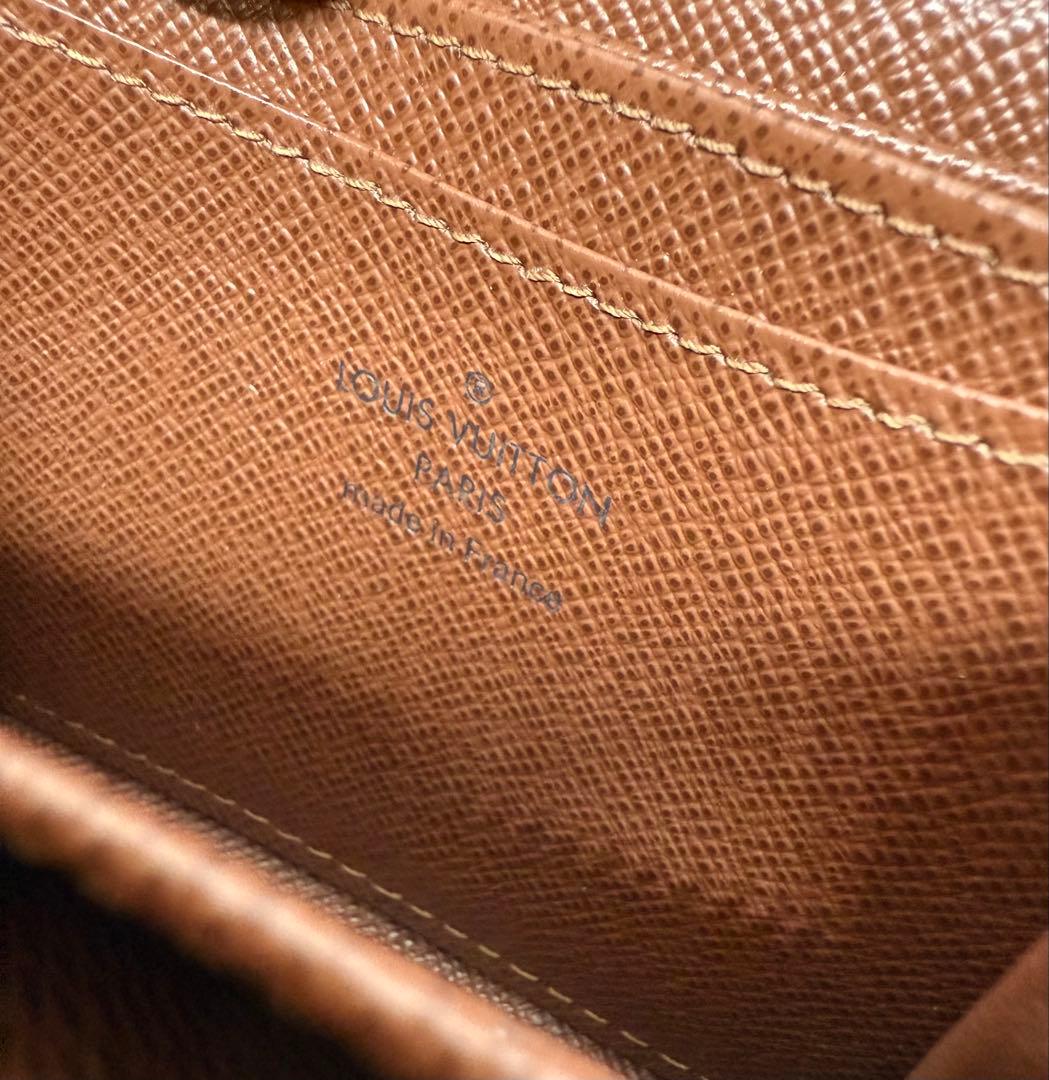 現行品 美品ルイヴィトン　ジッピー・ パース　モノグラム　財布