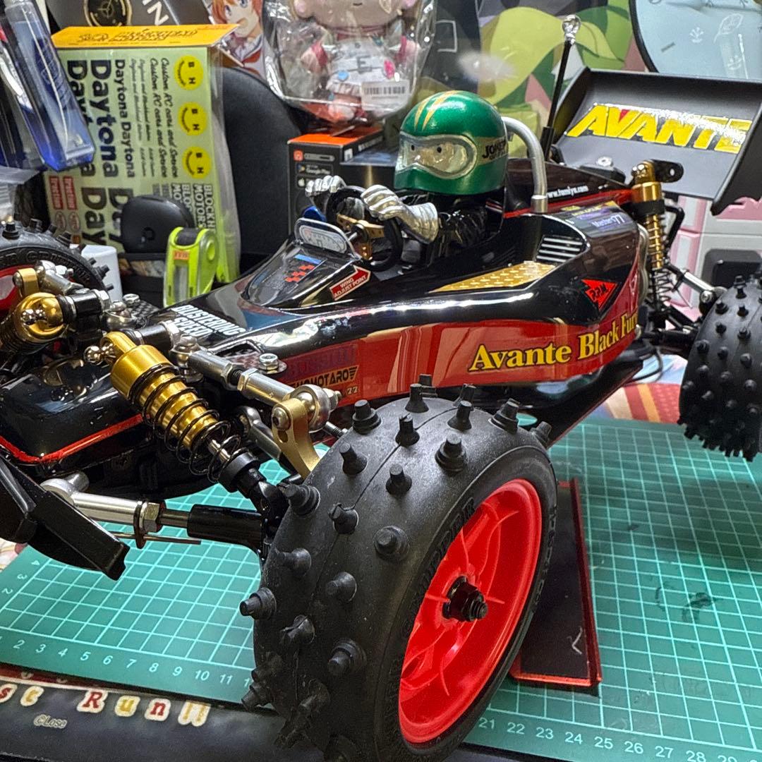 タミヤ1/10 アバンテ(2011)ブラックスペシャルメカ無し