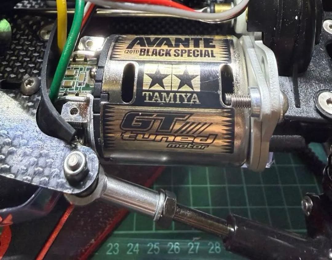 タミヤ1/10 アバンテ(2011)ブラックスペシャルメカ無し