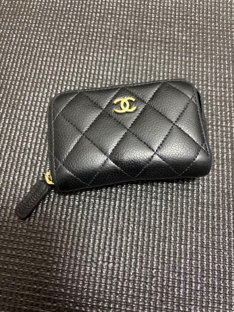 CHANEL ブラック ケース キルティング
