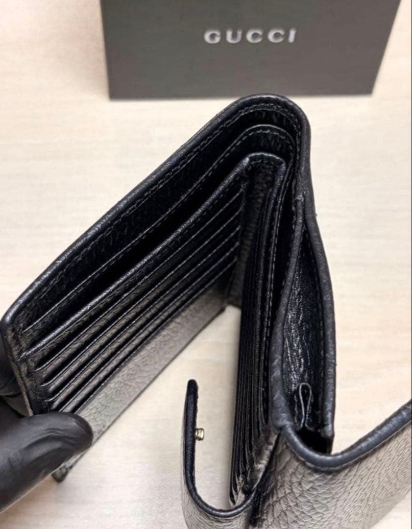 ✨ゲリラ値引き中✨GUCCI グッチ レディース 二つ折り財布