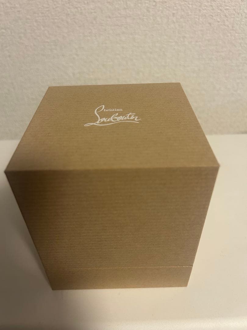 Christian Louboutin トランプ