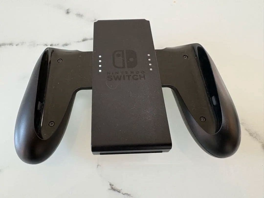 Nintendo Switch 本体　ブラック　初期化済み　動作異常なし