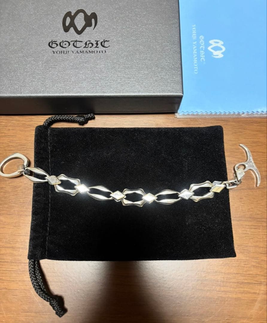 今週限定価格！　yohjiyamamoto GOTHICシルバーブレスレット