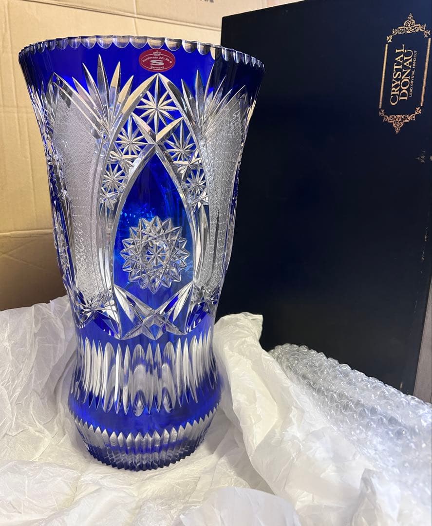 ドイツ　クリスタルガラス花瓶 色披 大型 高さ約40cm