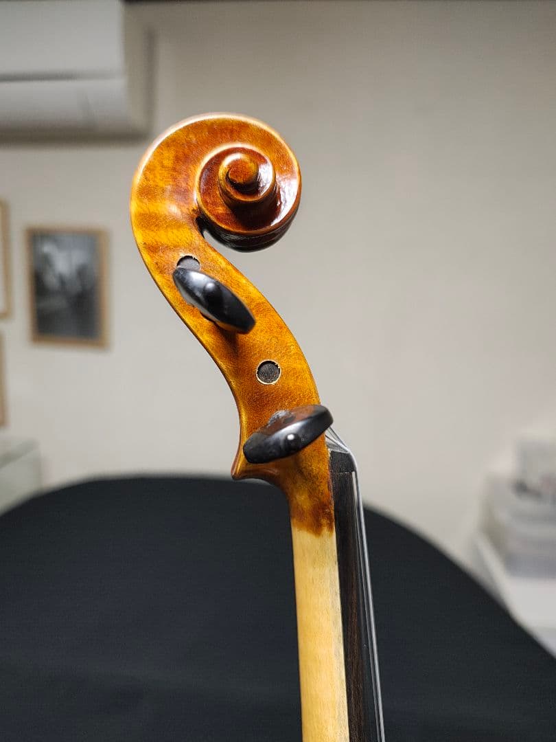 イタリア　トリノ工房製バイオリン4/4 一枚板