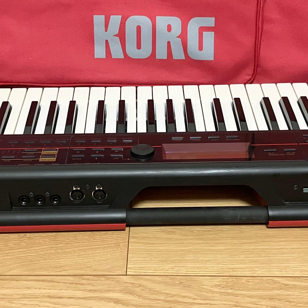 KORG KROSS-61 電子ピアノ　61鍵盤