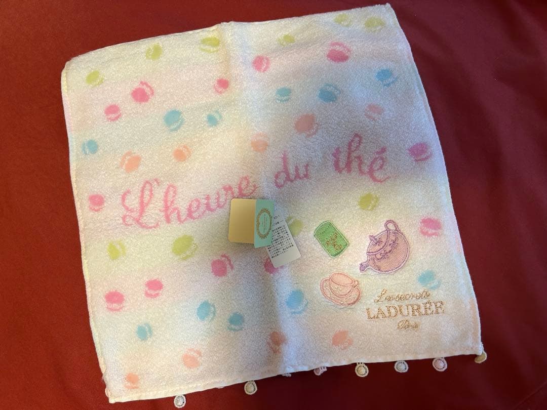 【レ・メルヴェイユーズ・ラデュレ】限定品セット