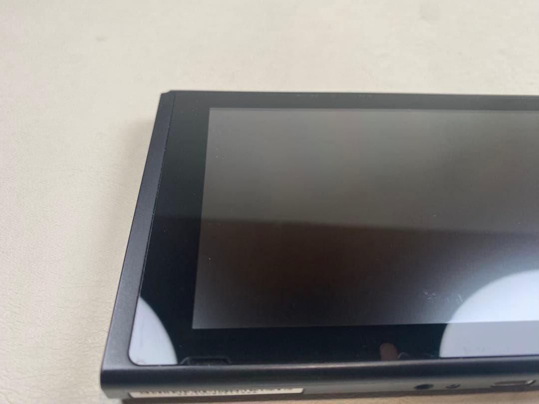 switch 2018年製　本体のみ