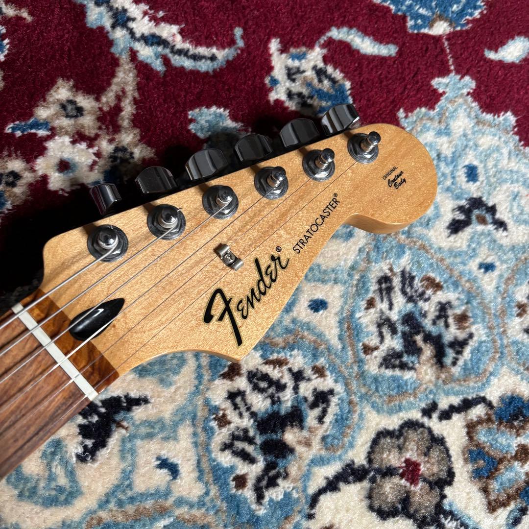 2017年製 Fender Standard Stratocaster HSS