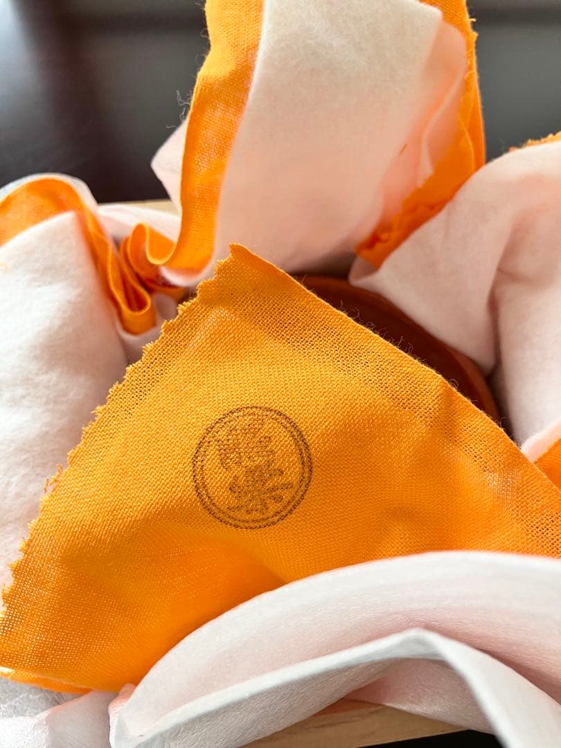 ウ*コ様 佐々木昭楽 造　円能斎好写　赤楽猿画茶碗　共布共箱付　茶道具