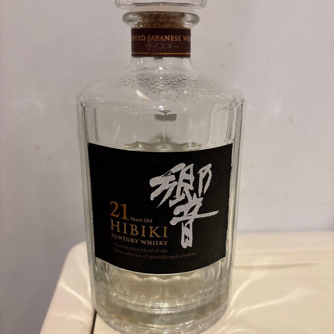 Hibiki 21 Years Old 700ml空瓶　箱無し