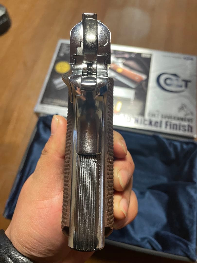 東京マルイ　コルト ガバメント シリーズ'70 ニッケルフィニッシュ