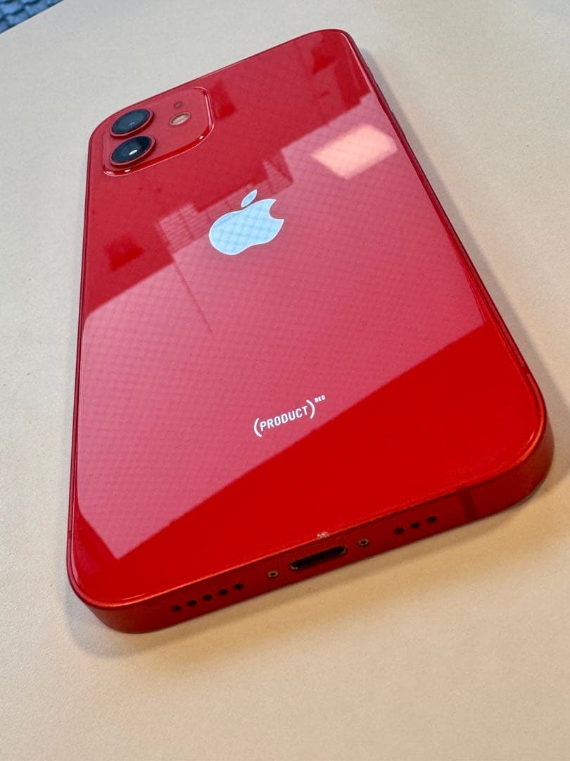 【美品】Apple iPhone 12 レッド 64GB
