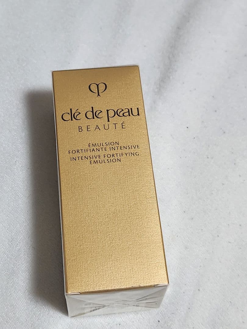 新品未使用 クレドポーボーテ エマルジョンアンタンシヴn レフィル 旧タイプ