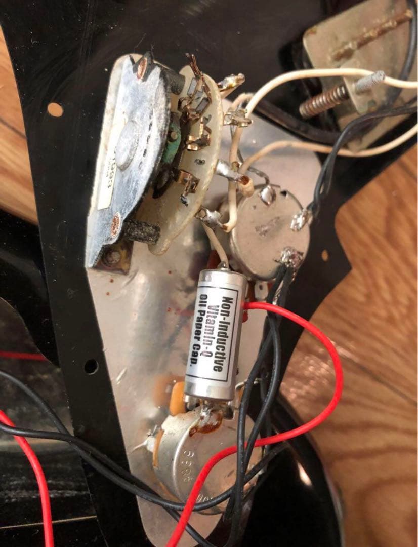 Fender Japan BOXER Series ST-556 ハードケース