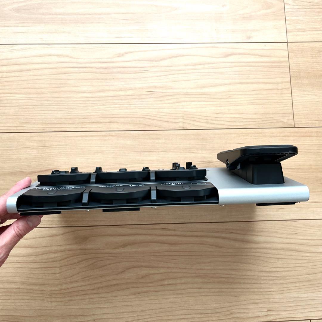 ZOOM ズーム　V6 Vocal Processor エフェクター　マイク付き