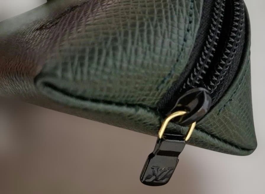 【美品】ルイヴィトン Louis Vuitton タイガ ペンケース 廃盤品