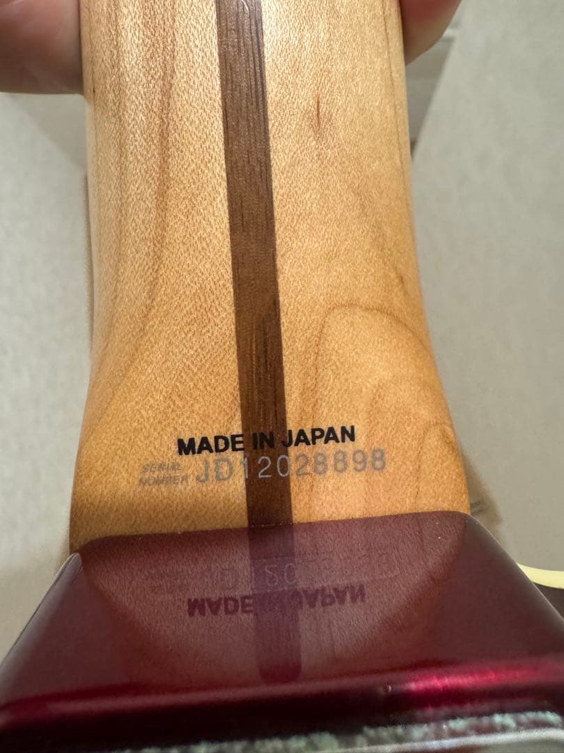 fender エアロダイン　ギター