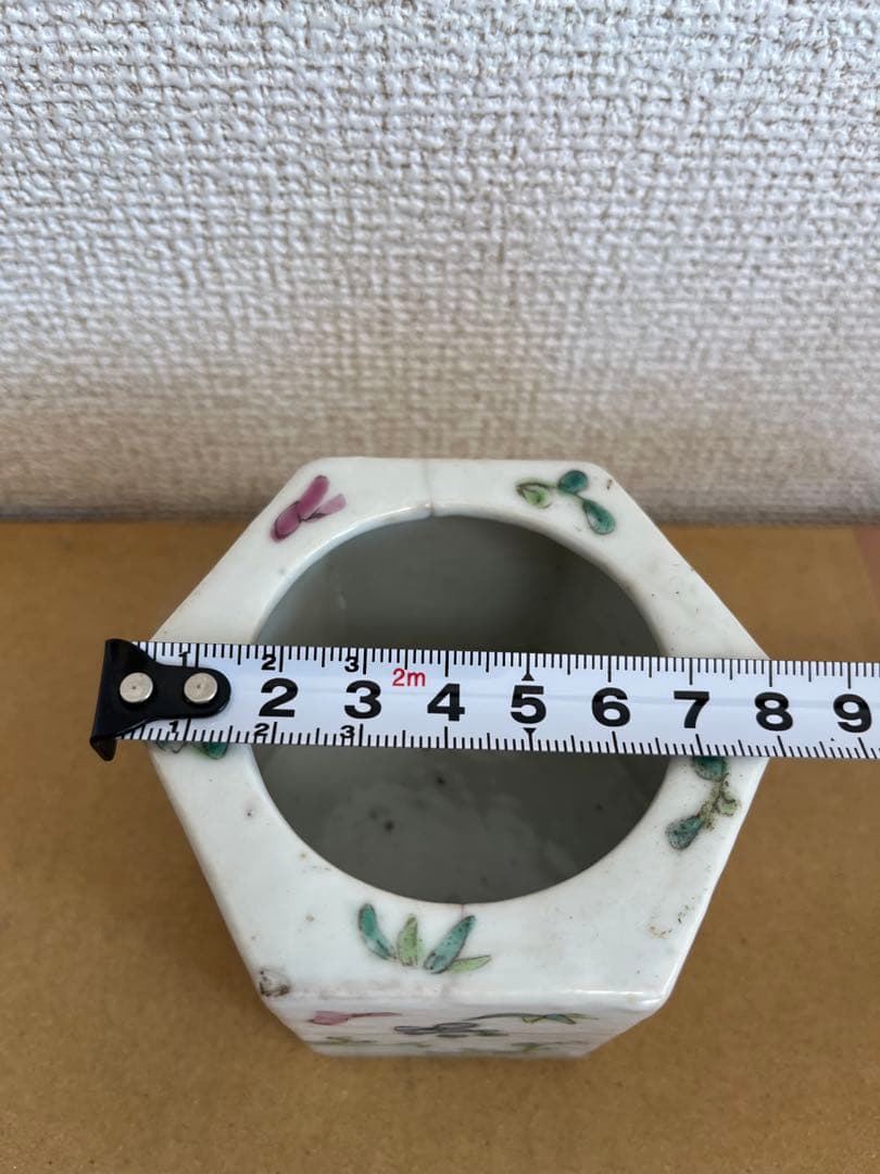 中国美術 粉引 色絵　六角 筆筒 童子圖 茶盞 大清同治年製 3点