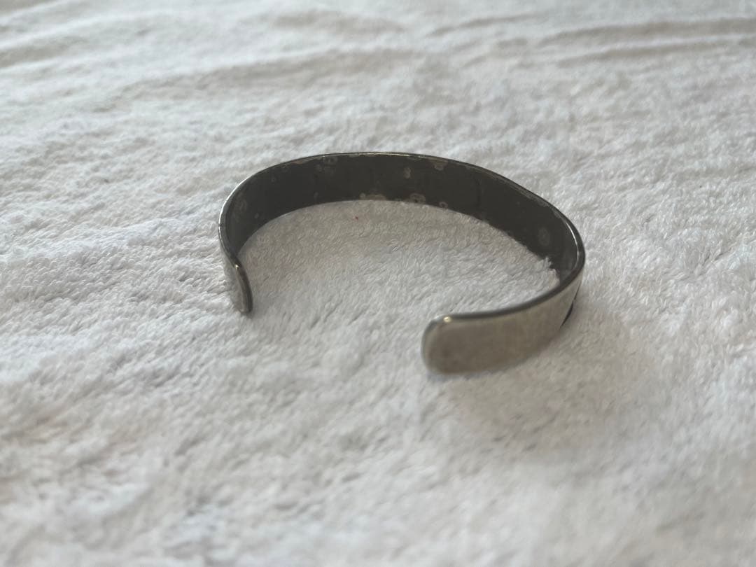 インディアンジュエリー　ホピ族　波柄バングル