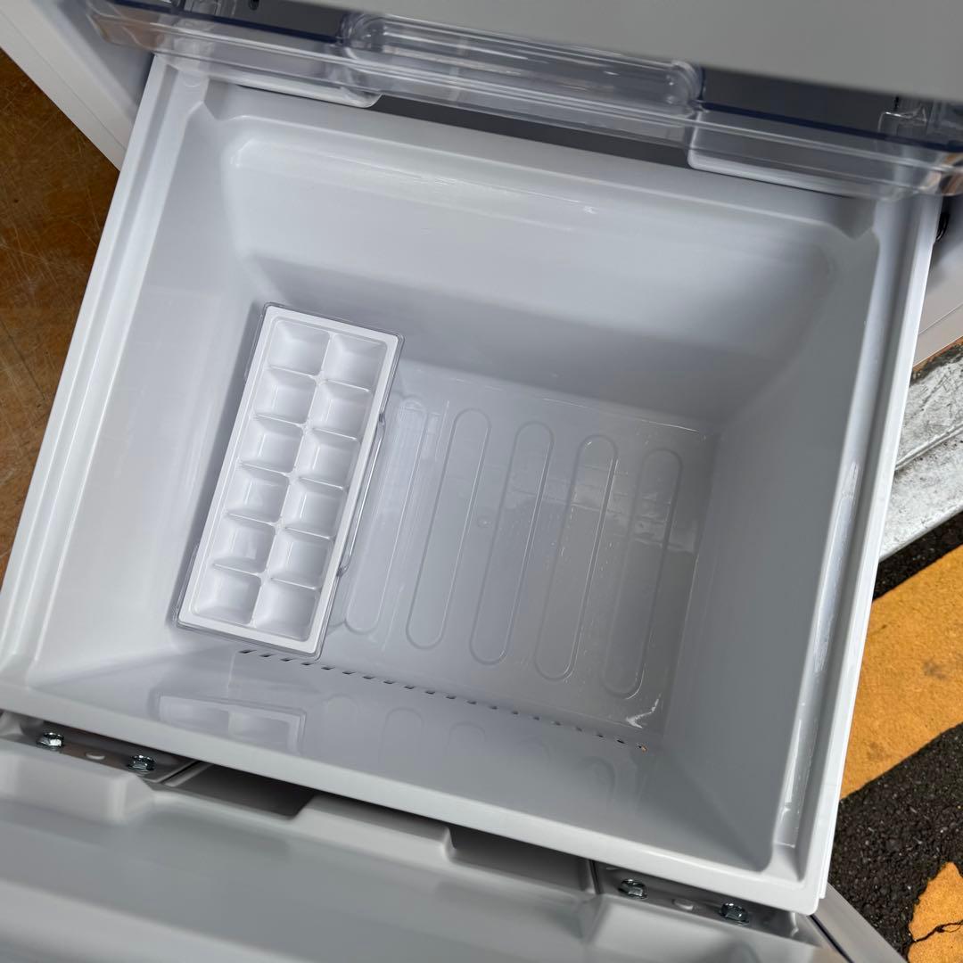 C7132★2023年製★未使用に近い★シャープ冷蔵庫ホワイト右.左開き　洗濯機