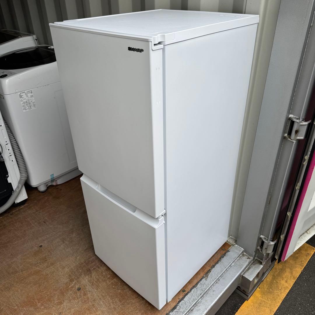 C7132★2023年製★未使用に近い★シャープ冷蔵庫ホワイト右.左開き　洗濯機