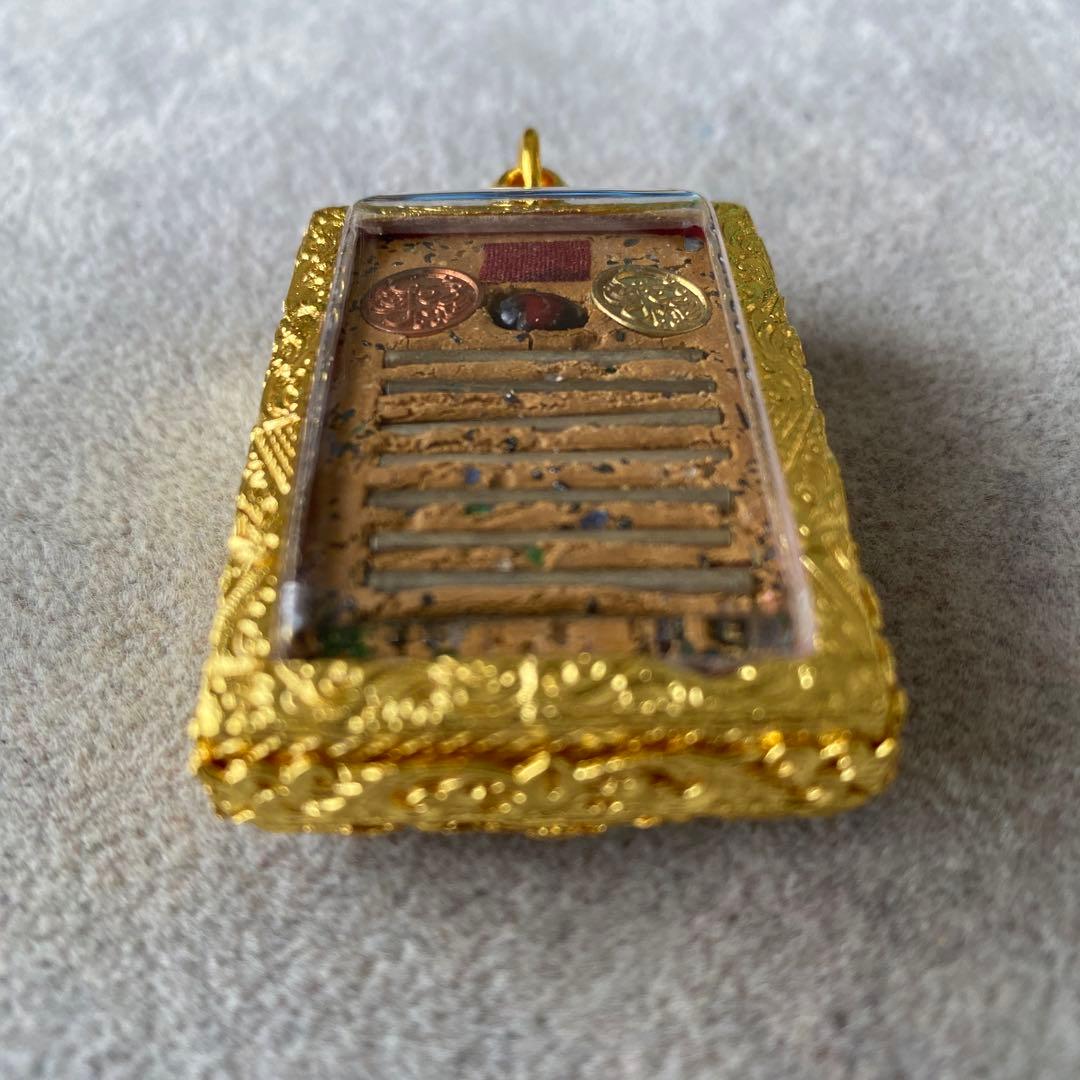 プラクルアン 猫のミルク ヌードーノムメーウ 超レア 愛 恋愛 御守り