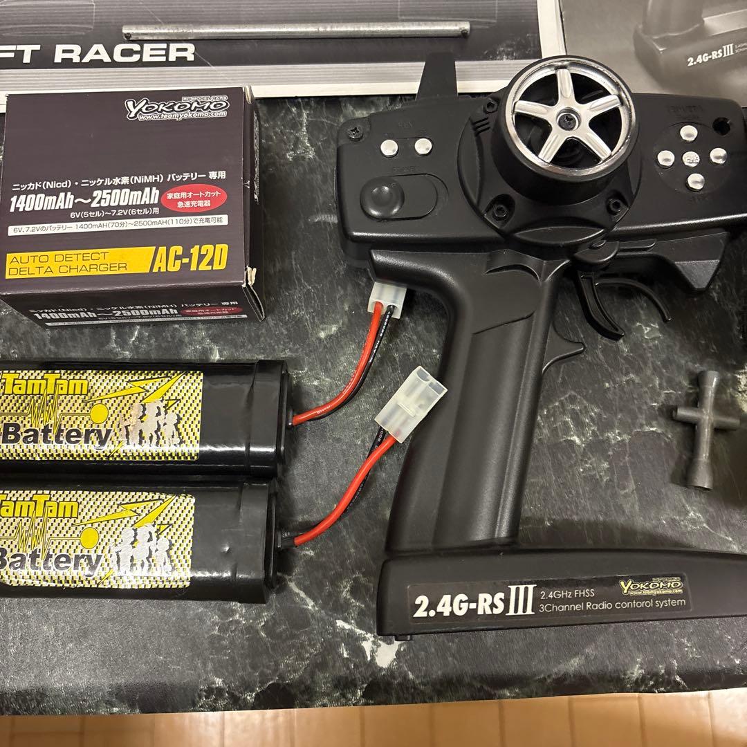 ヨコモ1/10ドリフトラジコン