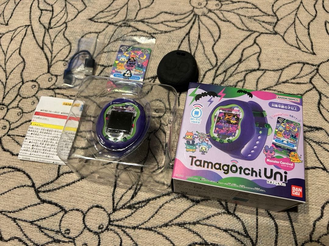 たまごっちユニ　uni モンスターカーニバル　monster carnival